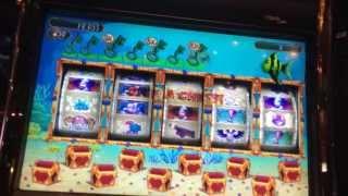 Goldfish II Slot Machine Bonus - Green Fish