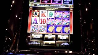 Slot bonus line hit on Players Paradise at Golden Nugget in AC