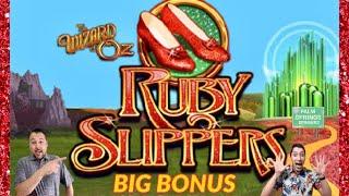 FREE SPIN BONUS • RUBY SLIPPERS BRINGS A BIG WIN at the Cosmopolitan in Las Vegas!