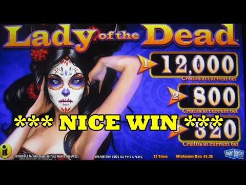 Vegas 2015!  Lady of the Dead!  Nice win!