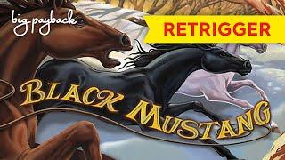 RETRIGGER, NICE! Black Mustang Slot - RETRO AWESOMENESS!