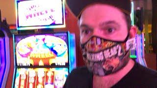 $1,000.00 Casino Slot Machine LIVE Stream!