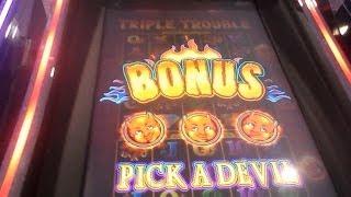 TRIPLE TROUBLE Slot Machine Bonus by BALLY Technologies