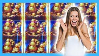 FINALLY a GREAT WIN on KONAMI! Trying My Luck at the Cosmopolitan! | Casino Countess