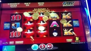Wicked Winnings II Slot Machine Respin Bonus - 2 rows of ladies