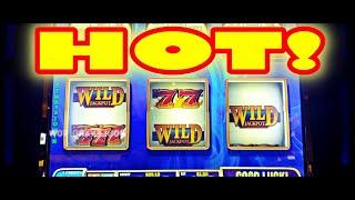 MOM PICKS A HOT SLOT MACHINE!!!