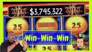 •WIN After WIN on Lightning Link Slot Machines•