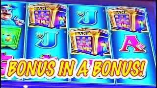 Piggy Bankin Slot: A bonus *IN* a Bonus and more!