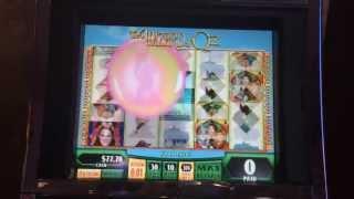 Wizard of Oz Slot Machine Bonus - Glinda Wild Reels