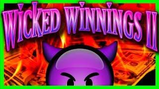 THE MOST RAVENS I'VE EVER GOTTEN! BIG WINS! Wonder 4 Slot Machine Bonuses With SDGuy1234