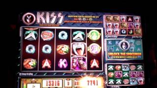 Slot bonus win on Kiss slot machine at Borgata casino in AC