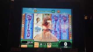 Wiard of Oz Slot Machine Bonus - Glinda Wilds
