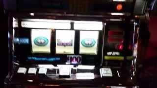$100 HIGH LIMIT JACKPOT - Double Diamond Hundred Dollar Slot Machine
