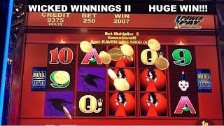 Wicked Winnings II 2 Live Play Max Bet HUGE WIN on Free Spin Feature Slot Machine