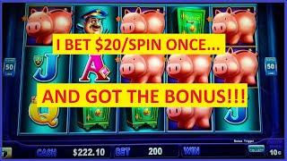 I Pressed Spin ONCE on $20/BET and GOT THE BONUS on Piggy Bankin' Slots!