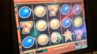 Tricky Dave & Me Play pound a spin on Sizzling Hot Fruit Machine