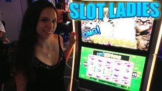 Kaitlyn Joins the Slot Ladies for some Slot Fun on OMG KITTENS!
