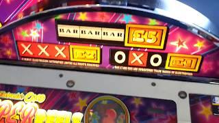Fruit Machines at Mumbles Pier - Party Time - oXo Reels - Cash Adder