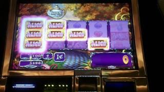 Alice&The Mad Tea Party Slot Super Respin Bonus - WMS