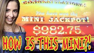 How is This Random Mini Jackpot So Much Money on This Slot Machine!?