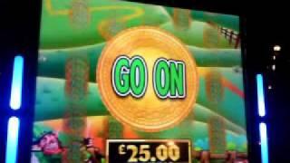 Rainbow Riches Fields of Gold Coin Feature - Barcrest £500 Jackpot Fruit Machine