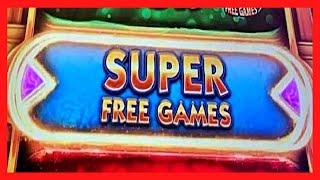 FINALLY!  Super Free Games on Wonder Wheel Spinning Fortunes! | Casino Countess