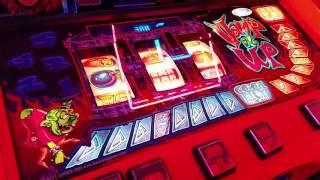 Vamp It Up £5 Fruit Machine Top Feature With Jackpot