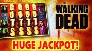 ** SUPER JACKPOT** The WALKING DEAD slot machine Max Bet HUGE JACKPOT HANDPAY!