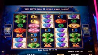 White Wizard Slot Machine Bonus + 2 Retriggers - 18 Free Spins Win (#1)