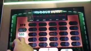 The Hangover Pretty Aweome slot machine : Find Doug Bonus