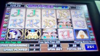 Cleopatra II slot machine bonus free spins