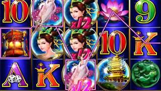 EXOTIC MOON Video Slot Casino Game with an EXOTIC MOON FREE SPIN BONUS