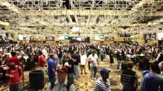 Pavilion Room at the WSOP from empty to full