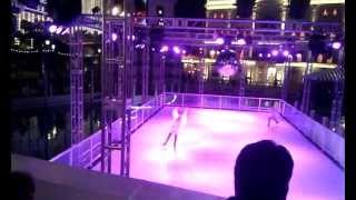 Ice Skating at the Venetian Hotel & Casino - LAS VEGAS - XMAS 2012