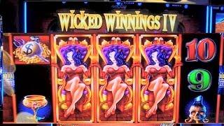EXCLUSIVE FIRST LOOK: Wicked Winnings 4 Slot Machine DEMO - HUGE WIN!