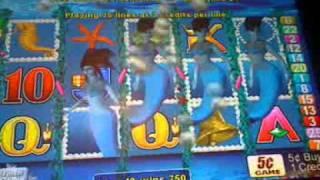 Magic mermaid slot machine line hit