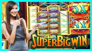 Super BIG WIN on NEW Super Colossal Reels WMS Spartacus Slot | Casino Countess