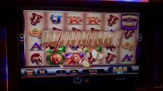 Lady of Athens Slot Machine Awesome Burst Line Hit - Awesome Reels - BIG WIN