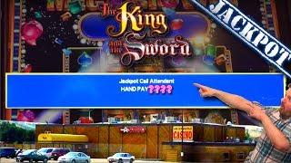 •  SDGuy hits a Jackpot on a Slot Machine at A Place You Have to See to Believe!