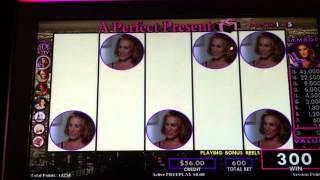 Sex and the City Slot Machine Bonus - Gift Box Bonus