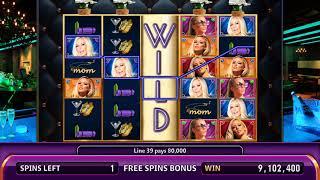 KENDRA ON TOP Video Slot Casino Game with a CHAMPAGNE FREE SPIN BONUS