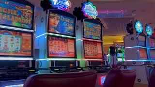 CASINO TOUR:  Mohegan Sun and the Casino of the Sky Slot Machine Walk