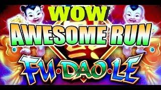 WOW Awesome Run Slot Machine