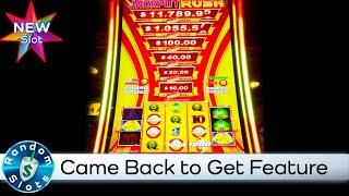 ⋆ Slots ⋆️ New - Jackpot Rush Slot Machine Feature