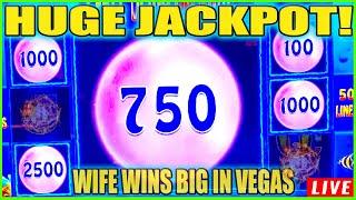 MAGIC PEARL LIGHTNING LINK HIGH LIMIT SLOT WIFE HITS A HUGE JACKPOT IN LAS VEGAS