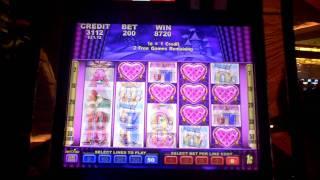 Harlequin Hearts a Aristocrat game slot machine bonus win