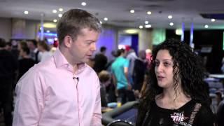 UKIPT Nottingham 2014 - Sin M And Nick Wealthal In The Bar Having A Chat| PokerStars.com