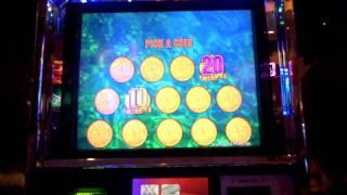 Slot machine bonus win video on Lucky Fountains with re-trigger..