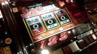 Tricky Dave on Super Reels Slot Machine Game