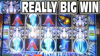KICKSTART YOUR LUCK & GET THAT REALLY BIG WIN -- Slot Machine Big Win Bonus Videos